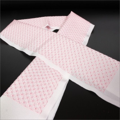 【和装小物】伝統刺繍の半衿 薄ピンク 伊達衿で華を添え 着物の襟元でお顔と着物を引き立てる刺繍半衿