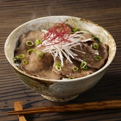 【肉専門店が作る】牛タン(塩麹漬け) 1パック100g×5袋