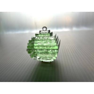 なりたい自分に変わる「手のひらガラス」【黄緑】