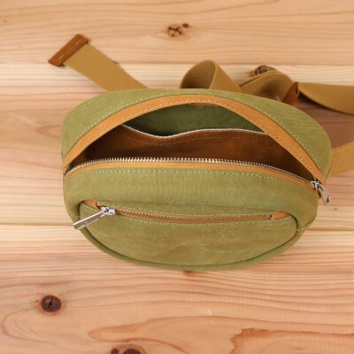 ボディバッグ エッグ　【ライトカーキ×キャメル】