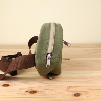 ボディバッグ エッグ　【アーミーグリーン×グレーベージュ】