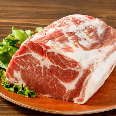 鹿児島産黒豚 肩ロースブロック肉 2kg(湧水町)