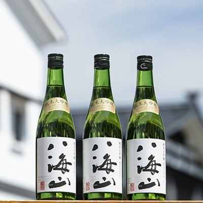 越後の名酒「八海山」純米大吟醸【四合瓶720ml×6本】