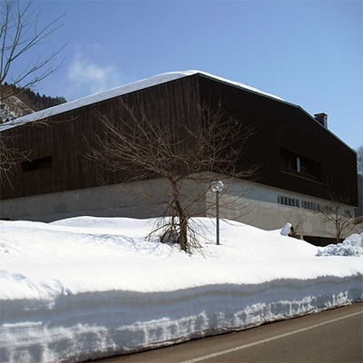 日本酒 八海山 純米大吟醸 45%精米 720ml