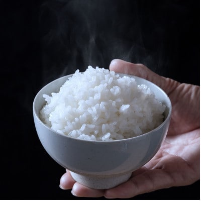 【毎月定期便】厳選こだわり南魚沼産コシヒカリ「こまがた農園のお米」精米5kg全9回