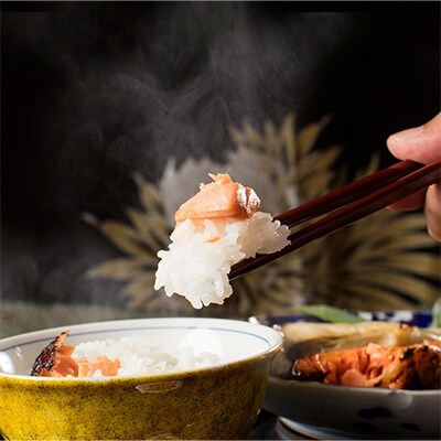 2022年4月発送開始『定期便』【厳選】魚沼産コシヒカリ(精米5kg) 全12回