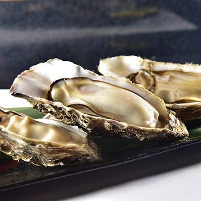 鮮度抜群!釧路管内産濃厚活生牡蠣 3kg 大サイズ 殻付き