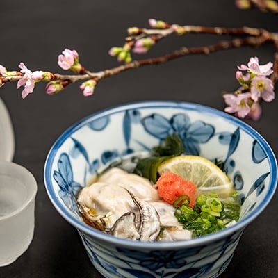 鮮度抜群!釧路管内産濃厚むき牡蠣(生食用)300g×1 ふるさと納税 かき 牡蠣