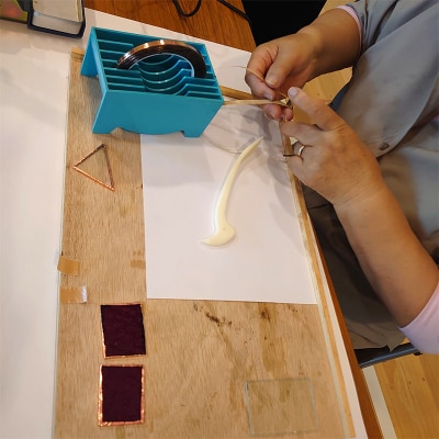 地元職人と一緒に小物を作るガラス細工教室 カフェ&雑貨cache cache F5F-0304