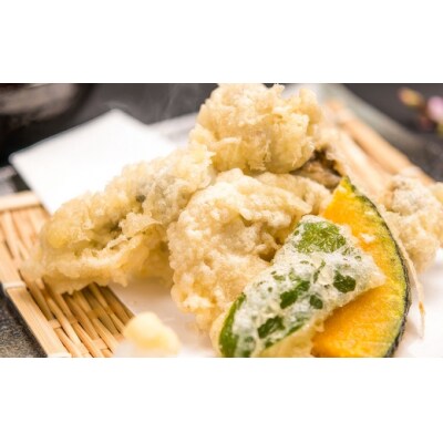 釧路管内産濃厚活生牡蠣 ( 1個 60g ～ 90g ) 10個入り