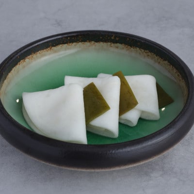 【3袋セット】阿波の千枚漬 計300g　ほどよい甘酸っぱさと昆布の旨味　パリッ!シャキッ!食感