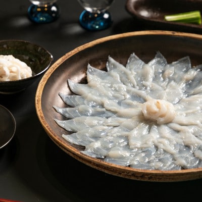 とらふぐのてっさ(大皿)×1皿