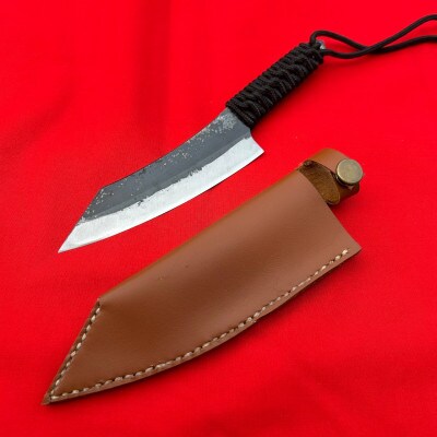 手打ち  鍛造ナイフ100m革ケース付き