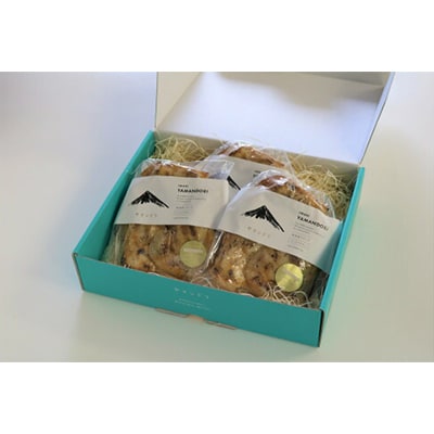 伊万里ヤマンドリ　ローストチキン