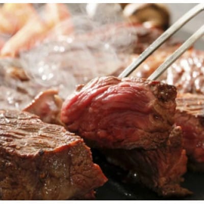 【毎月定期便】伊万里牛サイコロステーキ370gとゆめしずく白米4.5kg全2回