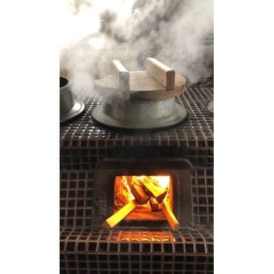 築150余年の古民家で食べるかまどご飯体験