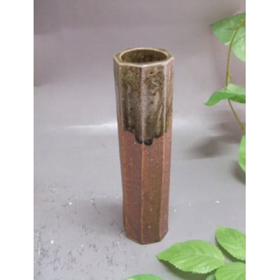 【信楽焼】八角カット花入れ・掛け花入れ　nha-041