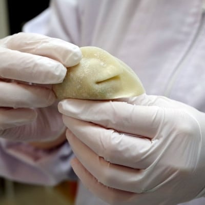 生ぎょうざ専門店「新家」の餃子としゅうまいセット(生餃子20個/ジャンボしゅうまい15個)