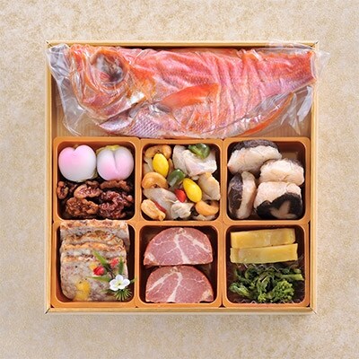 【さとふる限定】<2020年新春>金目鯛入り指宿三段重特製おせち(薩摩のたまて箱)