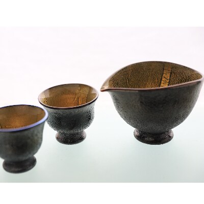 【ガラス工芸品】ガラス黒薩摩 桜島灰酒器(片口・盃2個)(130-1039)