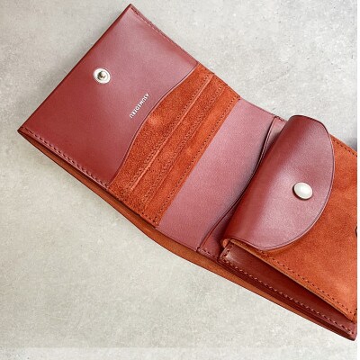 ASUMEDERU ハンドメイド 高級イタリア製ベビーカーフレザー二つ折り財布(小銭入付) レッド