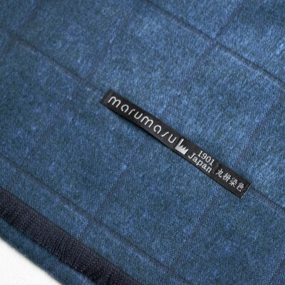シルク起毛のリバーシブルマフラー　ウインドペン柄　blue