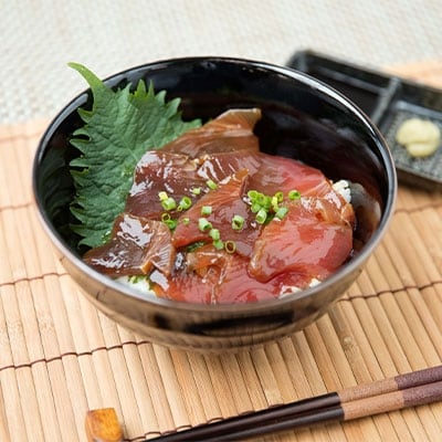 枕崎産鰹使用かつお漬け丼【合計16食】 漁師のまかないめし 簡単調理 惣菜 常備 非常食 緊急時 