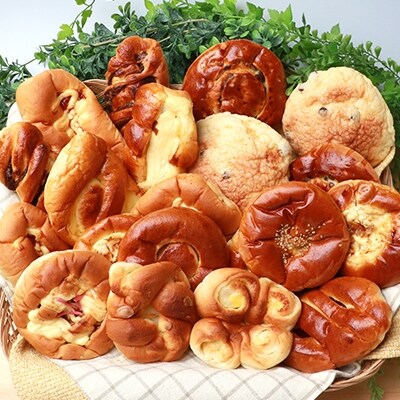 手作りの逸品 懐かしのパン詰合せセット 菓子パン1箱 惣菜パン1箱 お菓子のロイ コウベ お礼品詳細 ふるさと納税なら さとふる