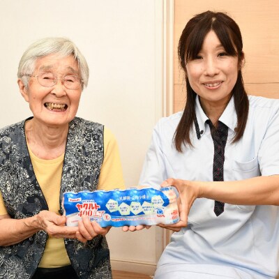 神埼市内見守り訪問 ヤクルト400LT(7本×4週間) (H054103)
