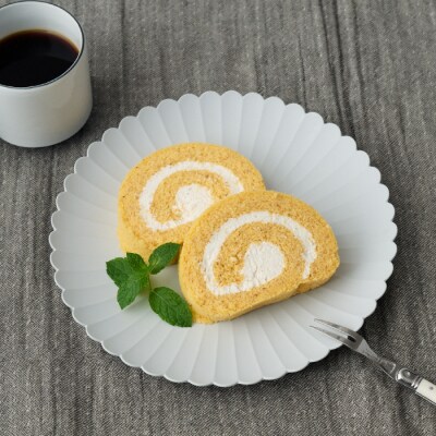 【プレミアム米粉ロールケーキ】神埼菱の実ロール (H053296)
