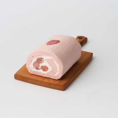 【プレミアム米粉ロールケーキ】贅沢いちごロール (H053297)