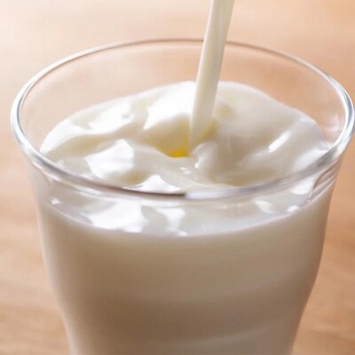 ミルン牧場のクリームライン牛乳&飲むヨーグルトのセット800ml×各2本(計4本)(H102130)