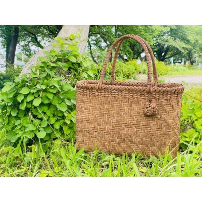 山形県小国町　ぶどうつる細工かごバッグ(おまかせB)