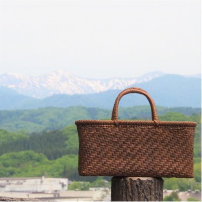 山形県小国町　ぶどうつる細工かごバック(横型)