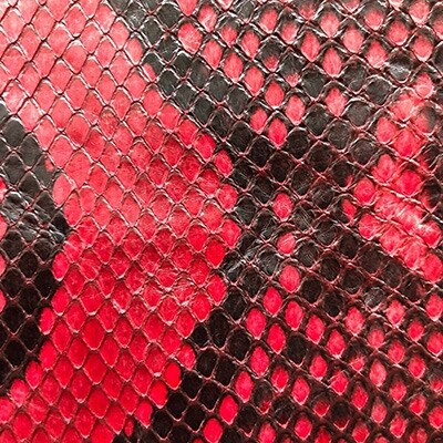 NYATTU PROJECT　天然パイソン革(ヘビ革)フラグメントケース(ポーチ)レッドダイヤ