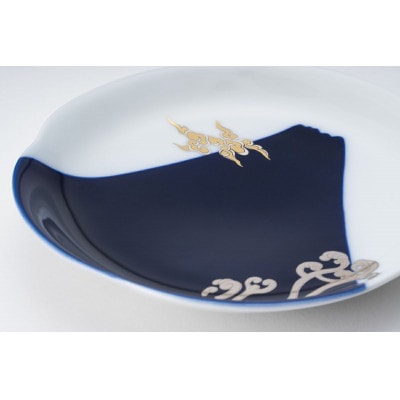 有田焼 深川製磁 瑠璃・赤富士白金蕨 ペア梅型5寸皿