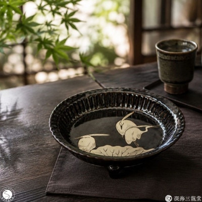 福泉窯 飴釉銀彩鷺絵三つ足皿(有田焼 深海三龍堂)(有田町)