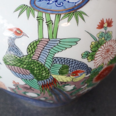 有田焼　7寸明型花瓶　波割花鳥(木箱付)