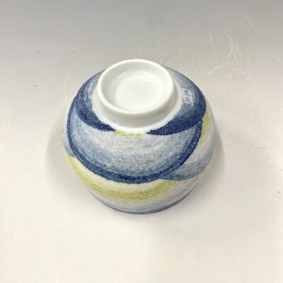 有田焼　中仙窯　中尾恭純　点刻象嵌抹茶碗(静寂)