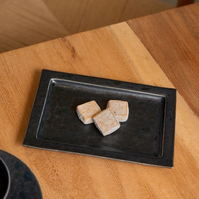 金善製陶所 コーヒーカップ&ソーサー リム長角プレート 黒陶(3点セット) 有田焼