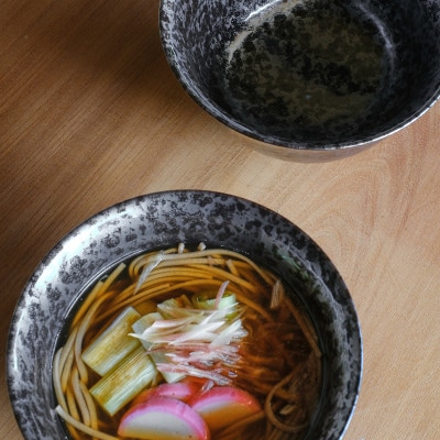 金善製陶所 18cm丸反丼 ウロコ 2点セット  有田焼 鉢