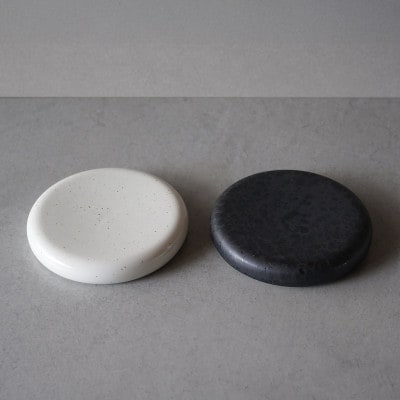 金善製陶所 15cmサークルプレート 黒陶・鉄粉釉 2点セット 有田焼 鉢
