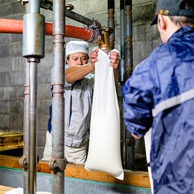 四万十の老舗酒蔵「文本酒造」の桃太郎飲み比べ2本セット