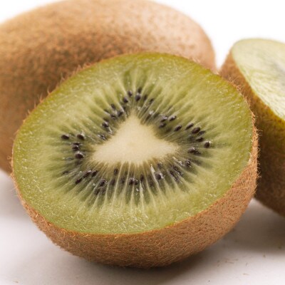 ＜11月より発送＞家庭用 キウイフルーツ1.5kg+45g(傷み補償分)【訳あり・扁平果】