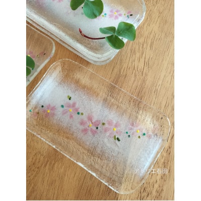 ガラスの【桜の器 長皿と長四角2枚3点セット】手作りステンドグラス