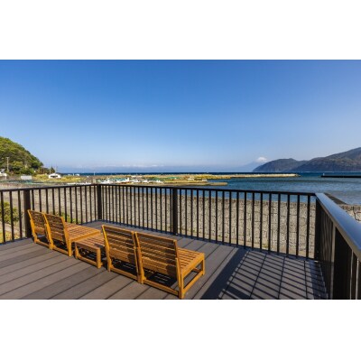 マリンベース西伊豆　さくら山キャンプ場 共通利用補助券　5,500円分+薪詰め放題1杯分