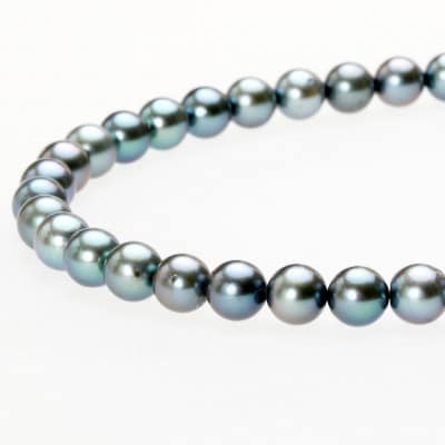 あこや真珠(8-8.5mm、ブラック系)ネックレス