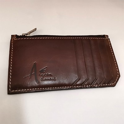 【ギフト用】長崎市革職人が手掛けた牛本革　カードも入る小銭入れ(フレグメントケース)ブラウン
