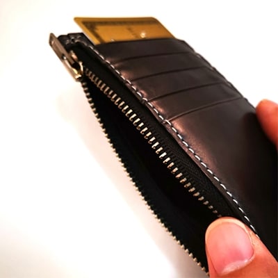 【ギフト用】長崎市革職人が手掛けた牛本革　カードも入る小銭入れ(フレグメントケース)ブラウン