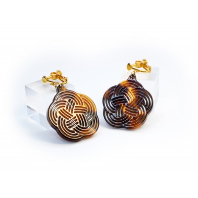 《Mizuhiki シリーズ》Plum Knot イヤリング